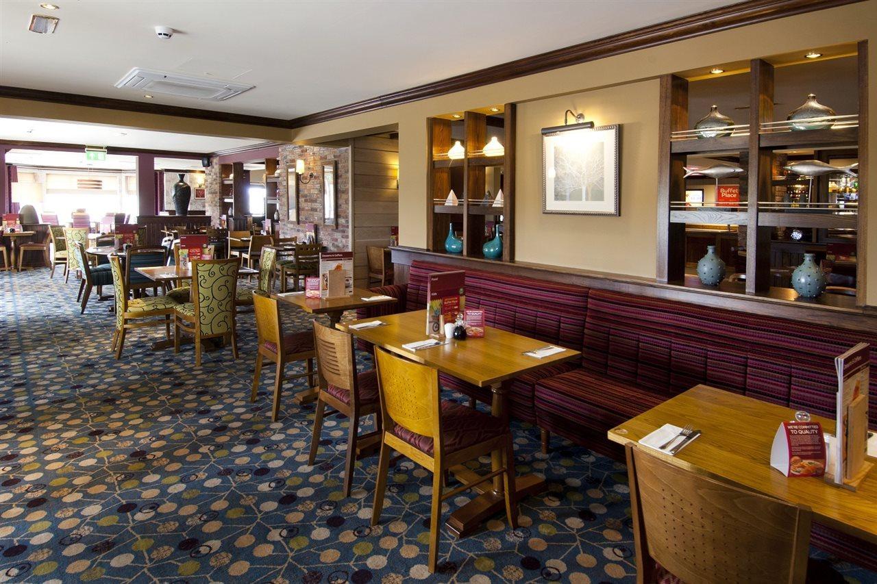Premier Inn Bedford South Kempston Exterior foto